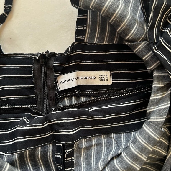 FAITHFULL the Brand Cedric Jumpsuit striped white and black v neck size 4 - Picture 11 of 15